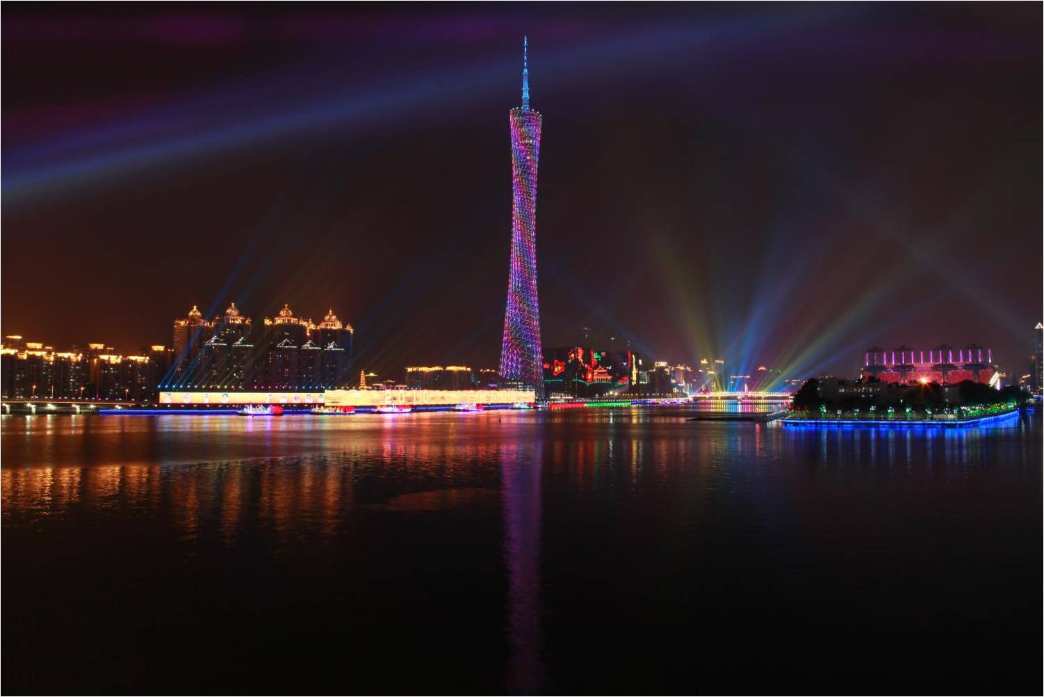 節(jié)能環(huán)保政策帶動(dòng)LED照明燈產(chǎn)業(yè)發(fā)展